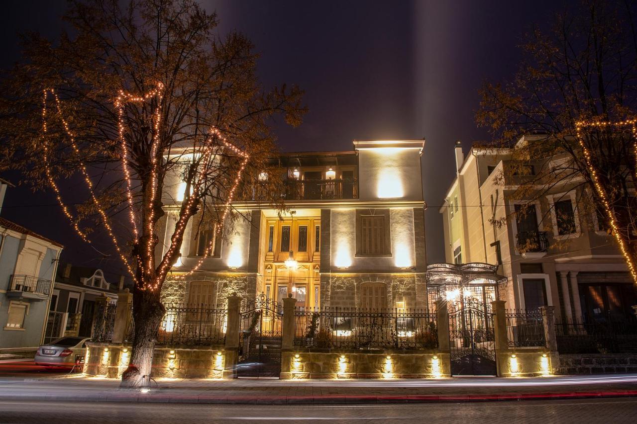 Vila Ekrem Korça Exteriör bild