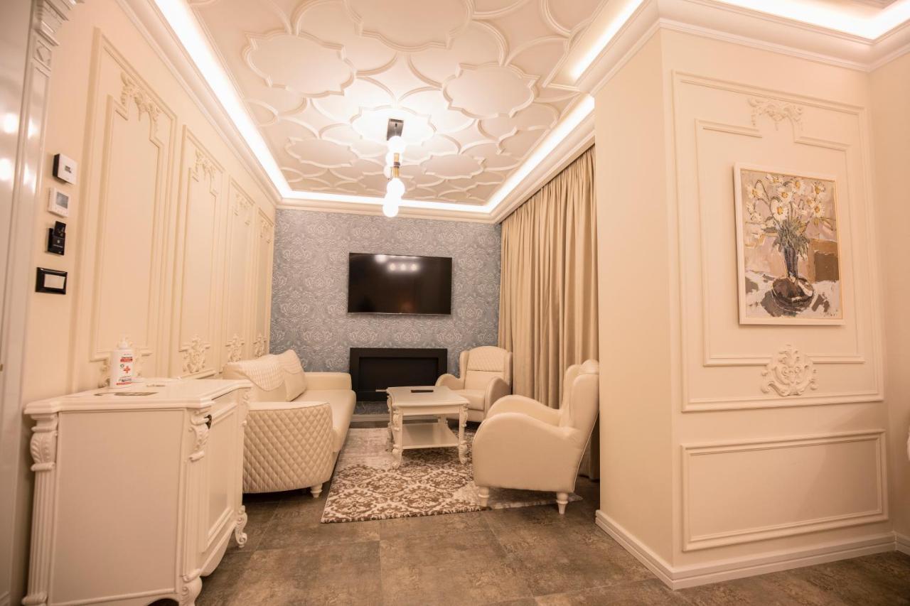 Vila Ekrem Korça Exteriör bild